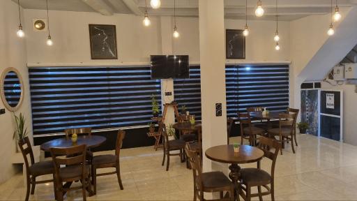 عکس کافی شاپ کاژه 