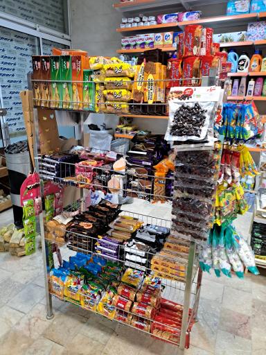 عکس سوپر مارکت تک مارکت