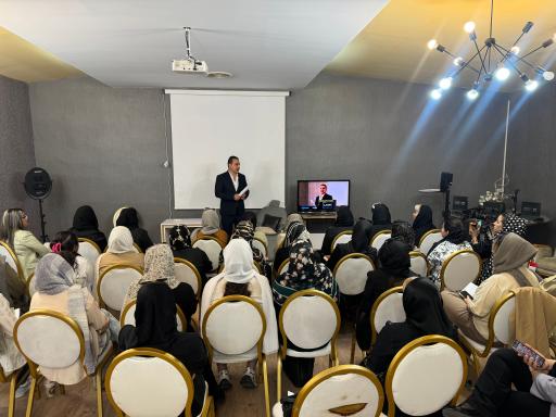 عکس آکادمی چهره سازان