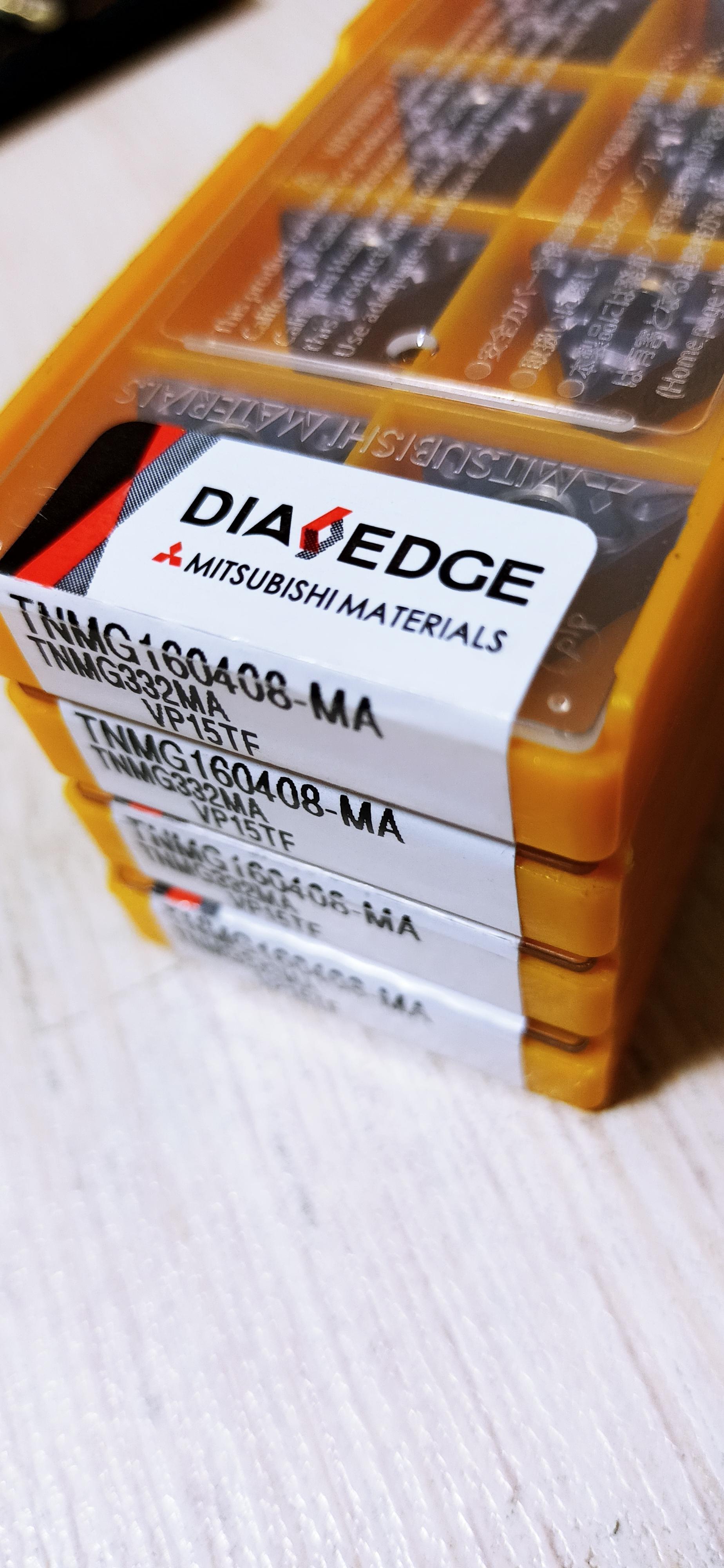 عکس دنیای ابزار صنعت (ابزار تراش)