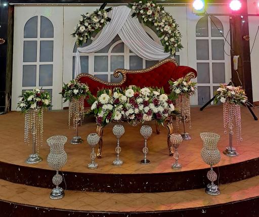 عکس باغ تالار ماه و ستاره 