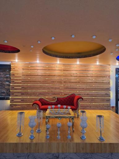 عکس باغ تالار ماه و ستاره 