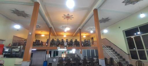 عکس سالن غذاخوری خزل