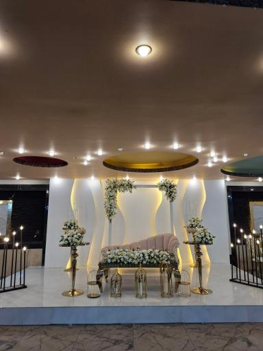 عکس باغ تالار ماه و ستاره 