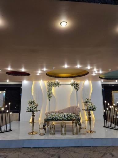 عکس باغ تالار ماه و ستاره 