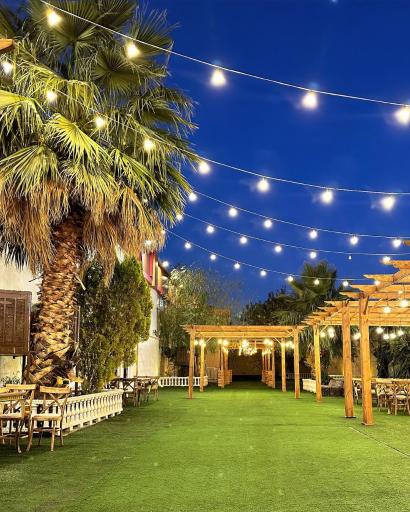 عکس باغ تالار ماه و ستاره 