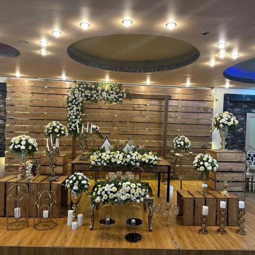 عکس باغ تالار ماه و ستاره 