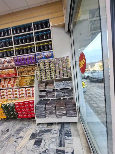 عکس زیتون سرای حاج کریمی و پسران