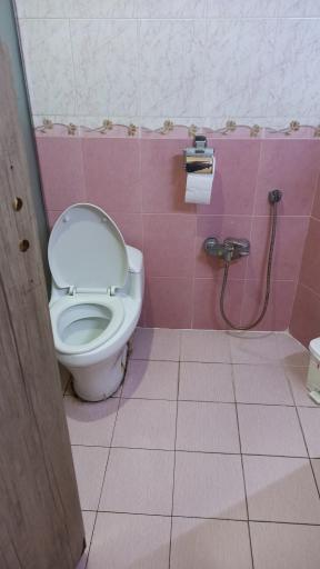 عکس هتل رنگین کمان خرم آباد