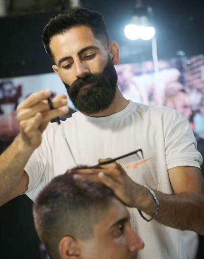 عکس پیرایش مجید حسنی (هیراد)