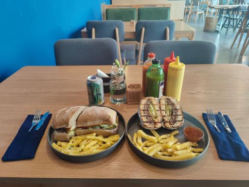 عکس کافه رستوران فودباکس