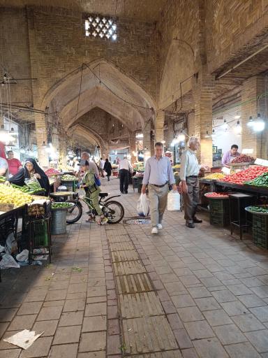 عکس بازار تاریخی زنجان