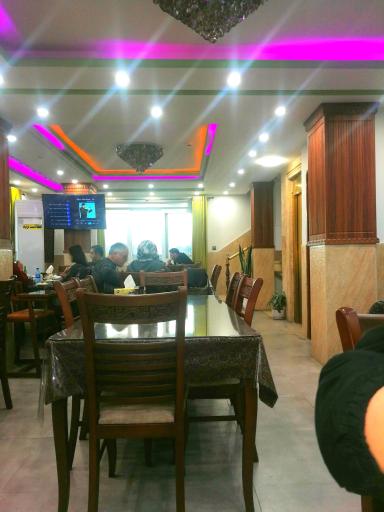 عکس رستوران احمدی