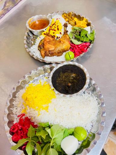 عکس کبابی بیرون بر عالی قاپو 