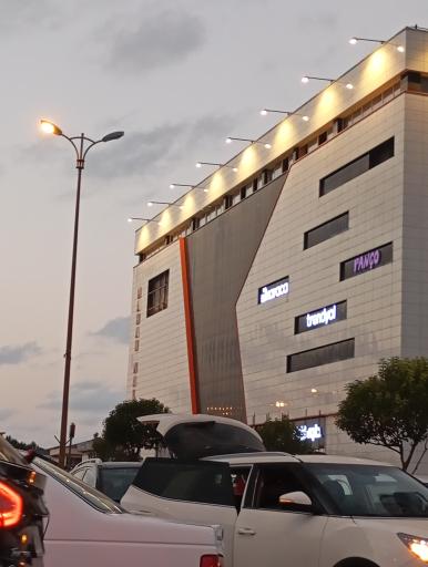 عکس مرکز خرید ماهان