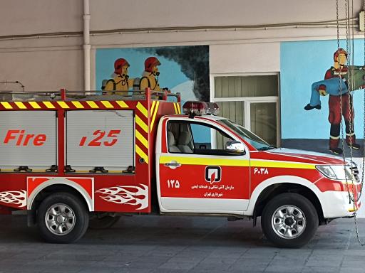 عکس آتش نشانی ایستگاه 38