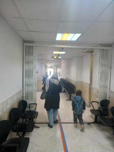 عکس  پلی کلینیک دکتر امانی