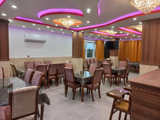 عکس رستوران احمدی