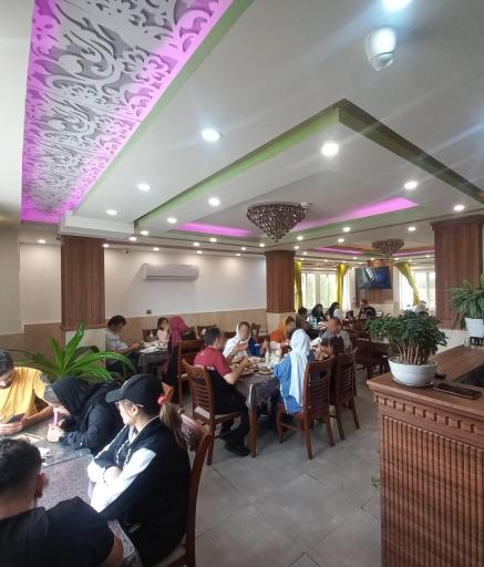 عکس رستوران احمدی