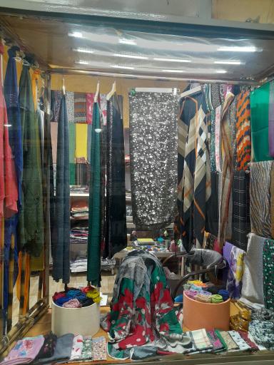 عکس گالری شال وروسری دلین 