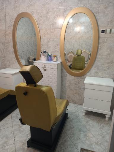 عکس سالن زیبایی الای