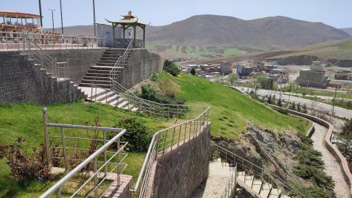 عکس پارک صخره ای باباطاهر