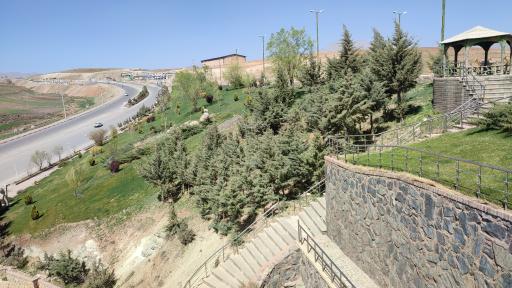عکس پارک صخره ای باباطاهر