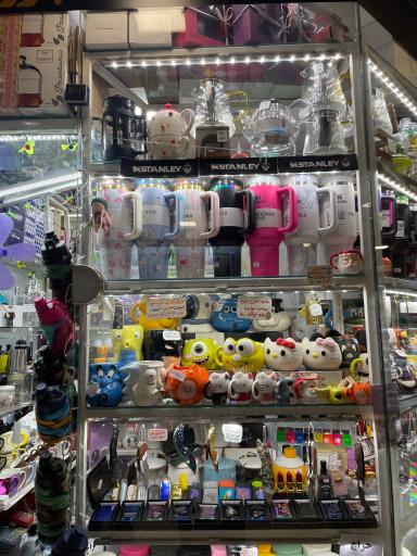 عکس فروشگاه ماگ و هدایا ایچیگو
