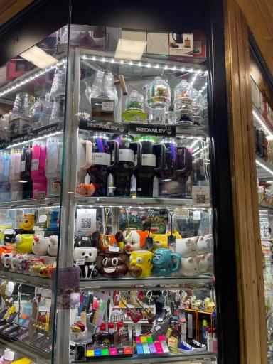 عکس فروشگاه ماگ و هدایا ایچیگو