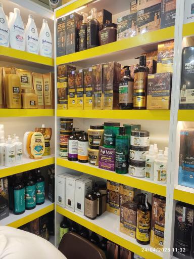 عکس فروشگاه ته لنجی ناخدا
