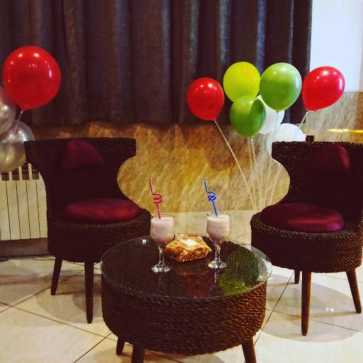 عکس کافه رایکا