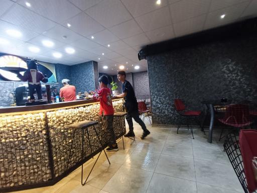 عکس کافه کانشا