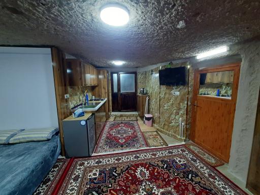 عکس هتل صخره ای ارسلان