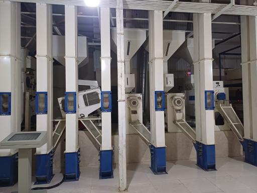 عکس کارخانه برنجکوبی کادوس