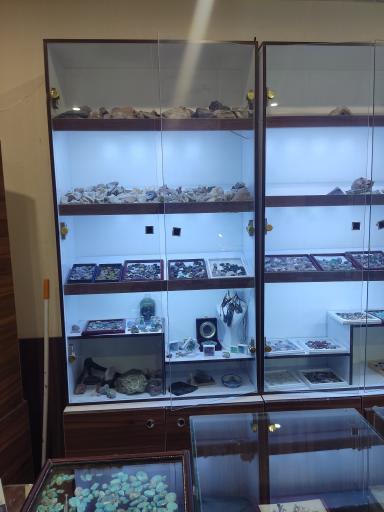 عکس نقره و سنگ  و تعمیرات ابراهیمی