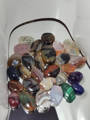 عکس نقره و سنگ  و تعمیرات ابراهیمی