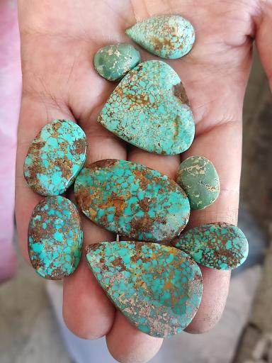 عکس نقره و سنگ  و تعمیرات ابراهیمی