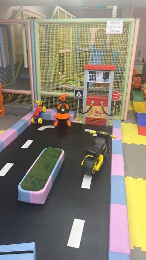 عکس خانه بازی شادلند