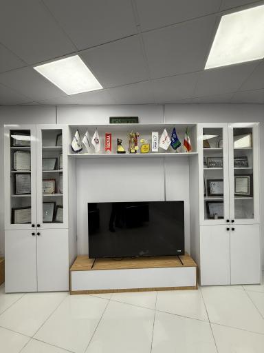 عکس خدمات پس از فروش صوتی تصویری عموزاده