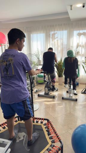 فیزیوتراپی صبای سلامت (دکتر غزال هاشمی زنوز)