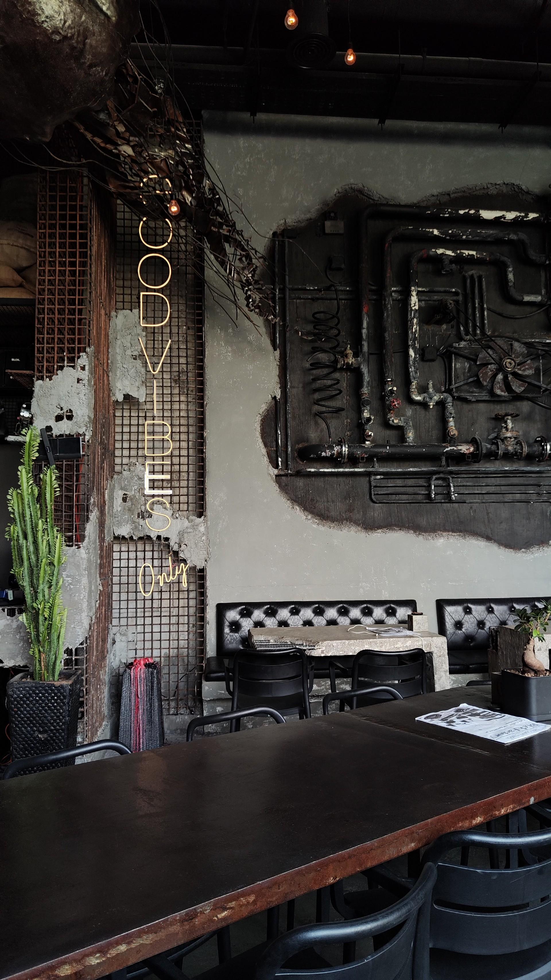 عکس کافه بلک