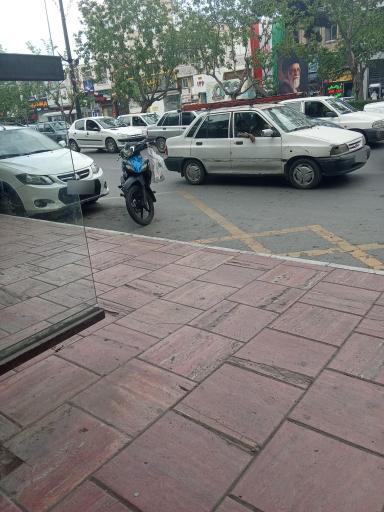 عکس  چهارراه پروین اعتصامی
