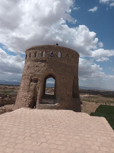 عکس برج مجدآباد