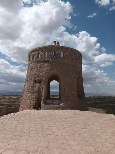 عکس برج مجدآباد