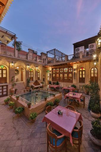 عکس بوتیک هتل سحرخیزان 