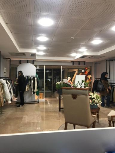 عکس امولای بوتیک