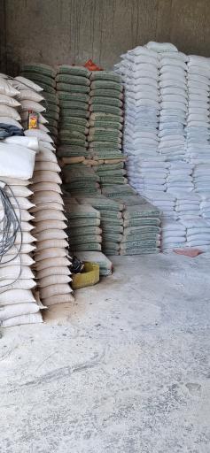 عکس انبار مصالح تاجیک 