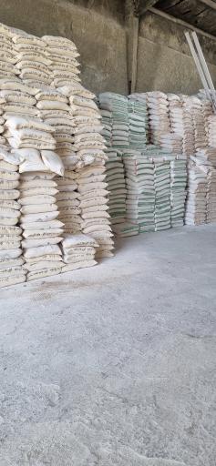 عکس انبار مصالح تاجیک 