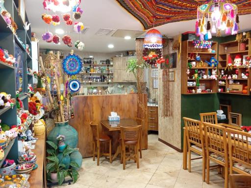 عکس کافه غولی