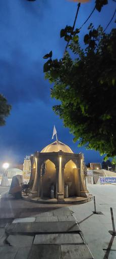 عکس مرقد آیت‌ الله انصاری همدانی